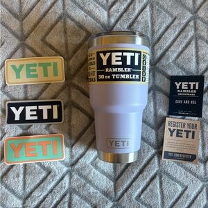 YETI Rambler Tumbler with Black Lid
